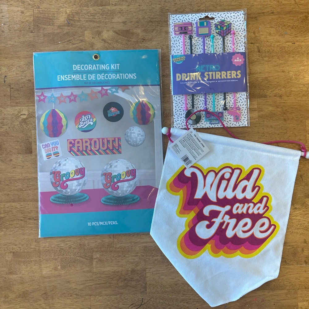 Groovy Party Decoration Kit